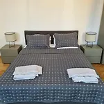 Cozy Near Center Apartment *