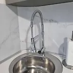 Cozy Near Center Apartment Bucharest