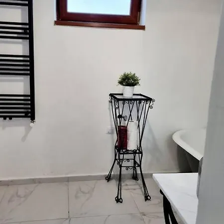 Cozy Near Center Bucharest