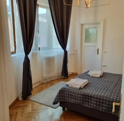 Cozy Near Center Bukarest