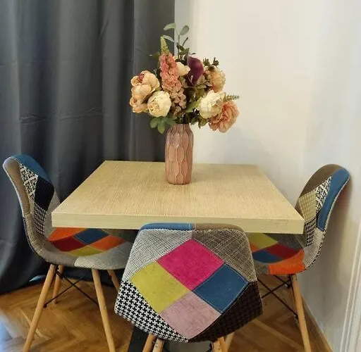 Cozy Near Center * Bucarest